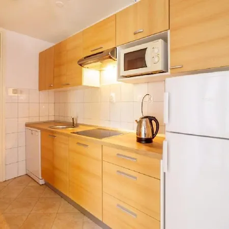Lumbarda Resort Apartments Daire *