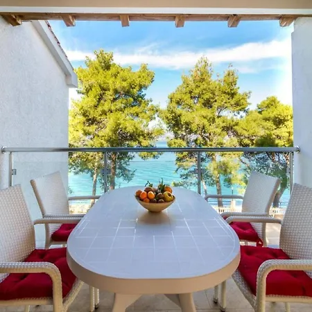 Lumbarda Resort Apartments Daire *